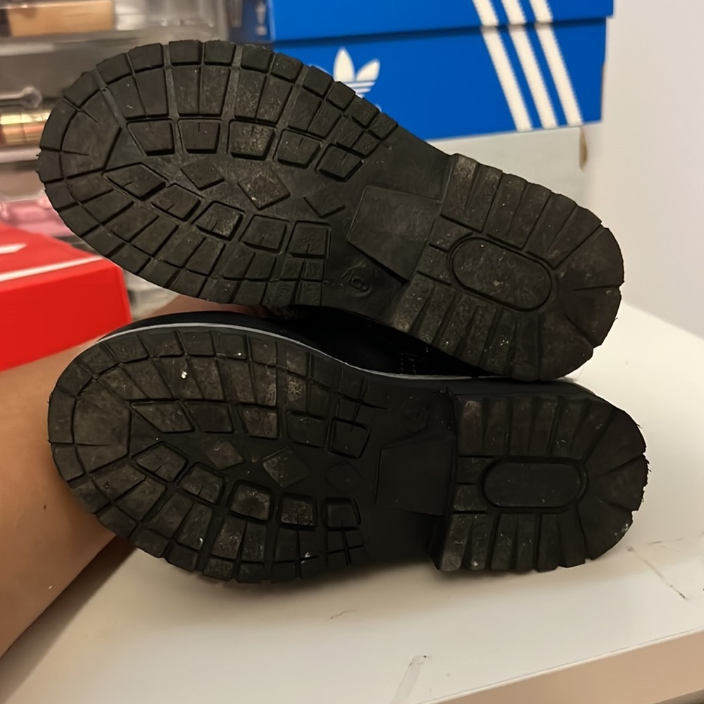Winter boots - Picture 2 of 3
